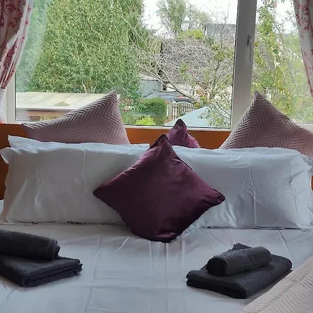 Entire 10 Min From Dublin Airport
