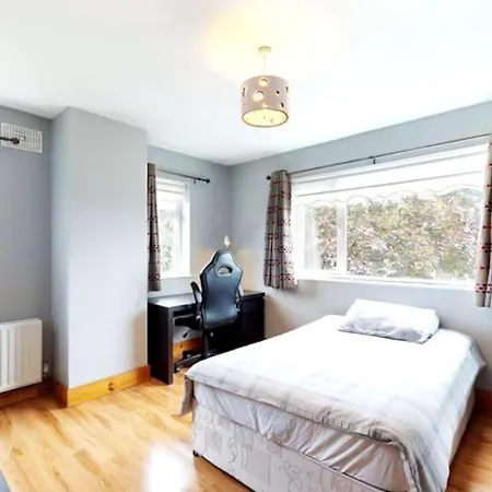 Feriehus 5bd 10 Min To Airport Donabate