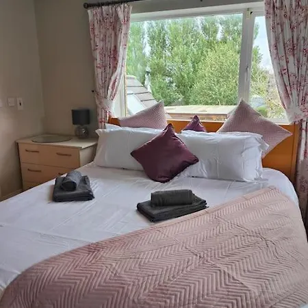 5bd 10 Min To Airport Feriehus *