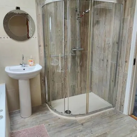 5bd 10 Min To Airport Дом отдыха *