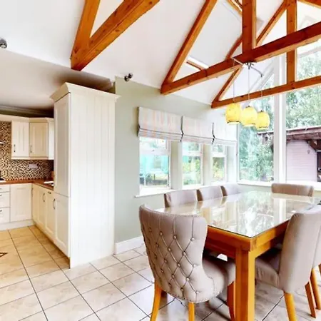 5bd 10 Min To Airport Donabate