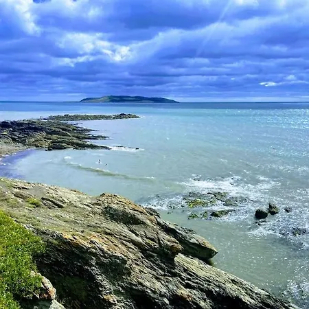 Entire 10 Min From Dublin Airport 펜션 도너베이트