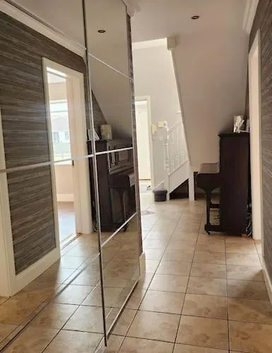 Casa vacanze 5bd 10 Min To Airport