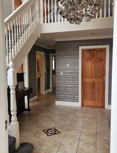 5bd 10 Min To Airport Donabate