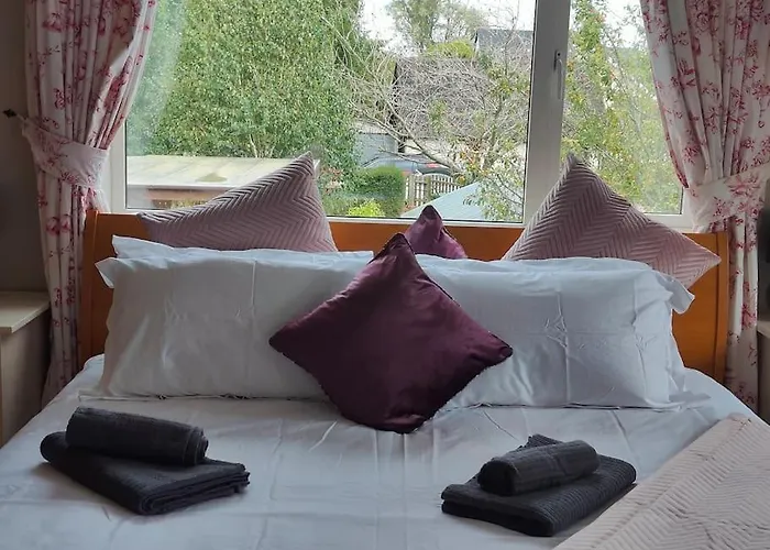 5bd 10 Min To Airport