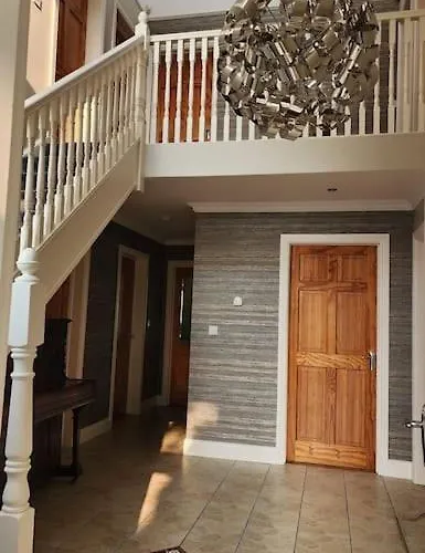 5bd 10 Min To Airport * Donabate