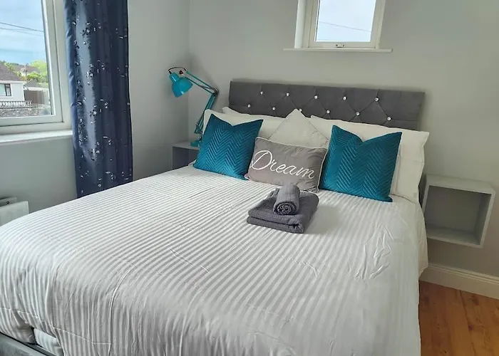 5bd 10 Min To Airport