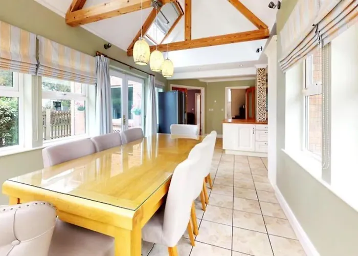 5bd 10 Min To Airport Casa vacanze