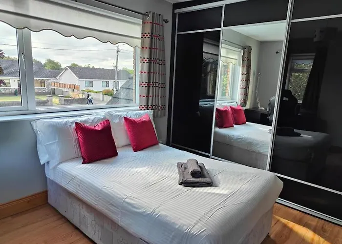 Casa vacanze 5bd 10 Min To Airport